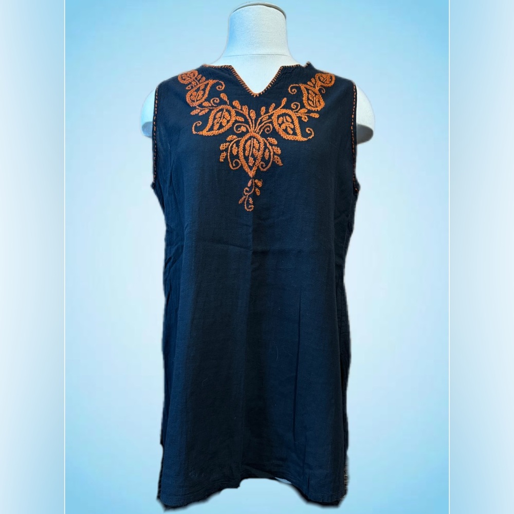 Embroidered LINEN top 👌